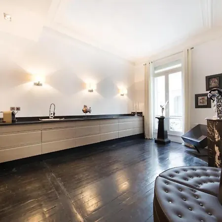 De 2 Chambres Avec Vue Sur La Balcon Amenage Et Wifi A Apartment *